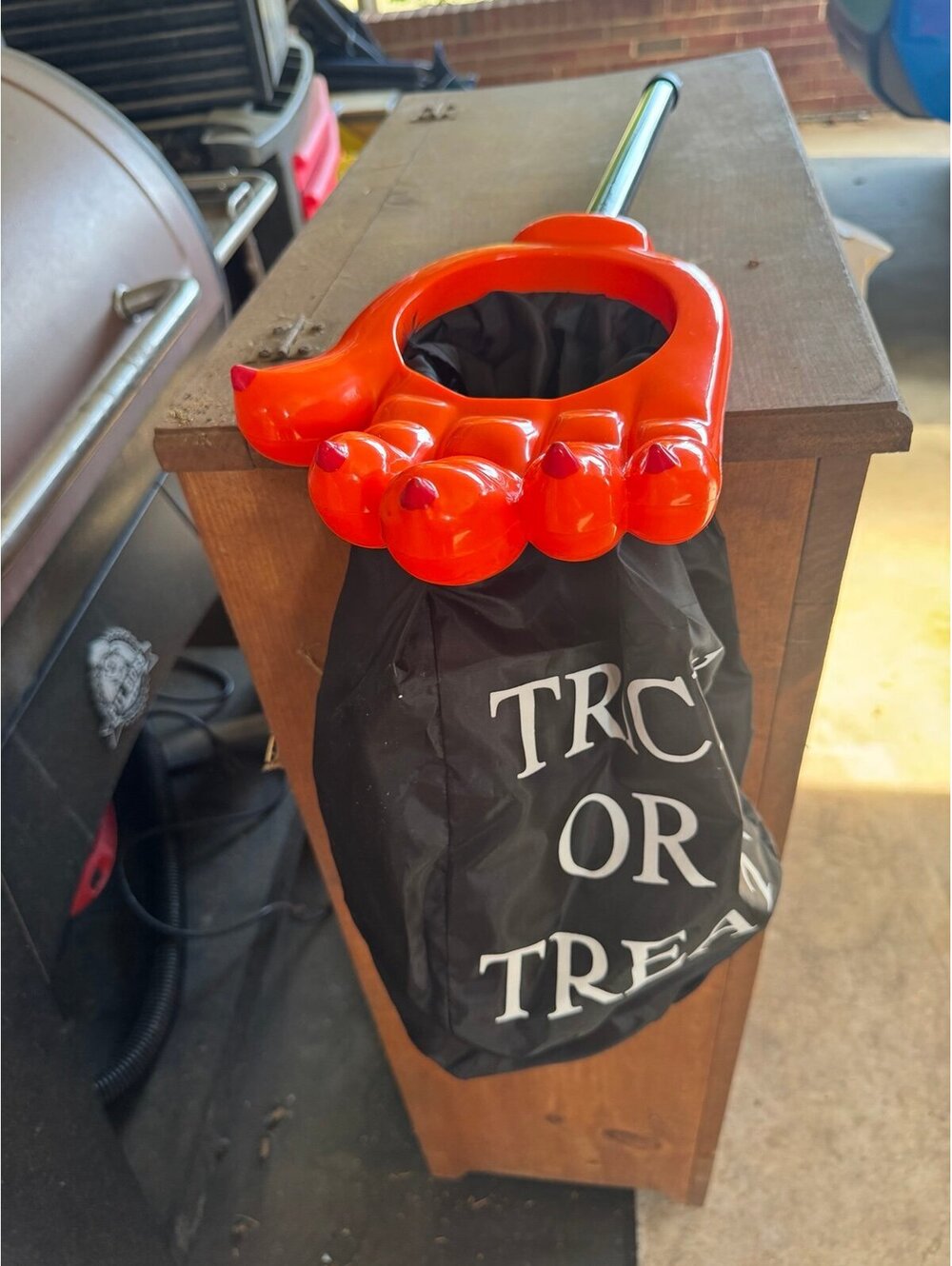 Vintage Halloween Hand Loot Scoop Candy Treat Bag Trick or Treat Candy Bag